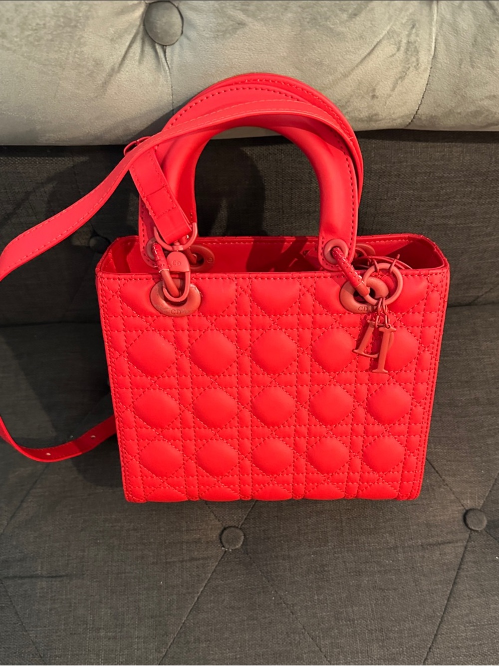 Pre loved Red Quilted Top-Handle Women's Shoulder Bag